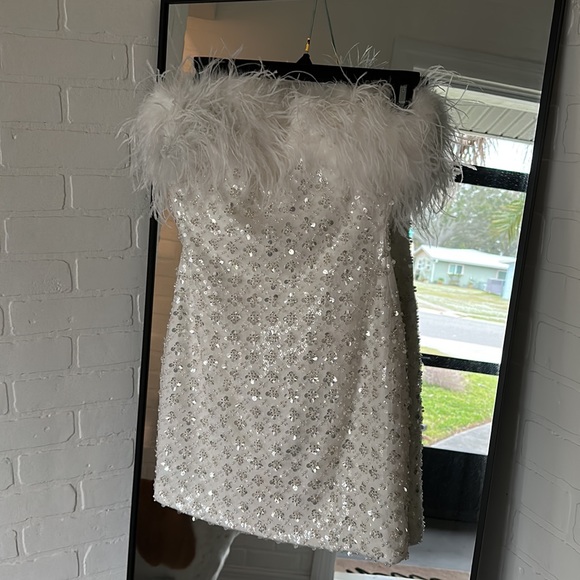 Nadine Merabi Harlow Dress - Picture 8 of 9